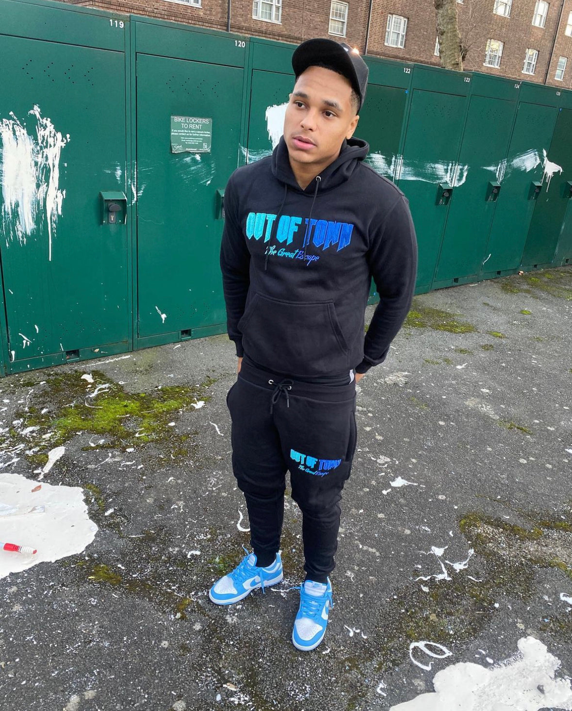 'The Great Escape' Embroidered Joggers Black & Blue